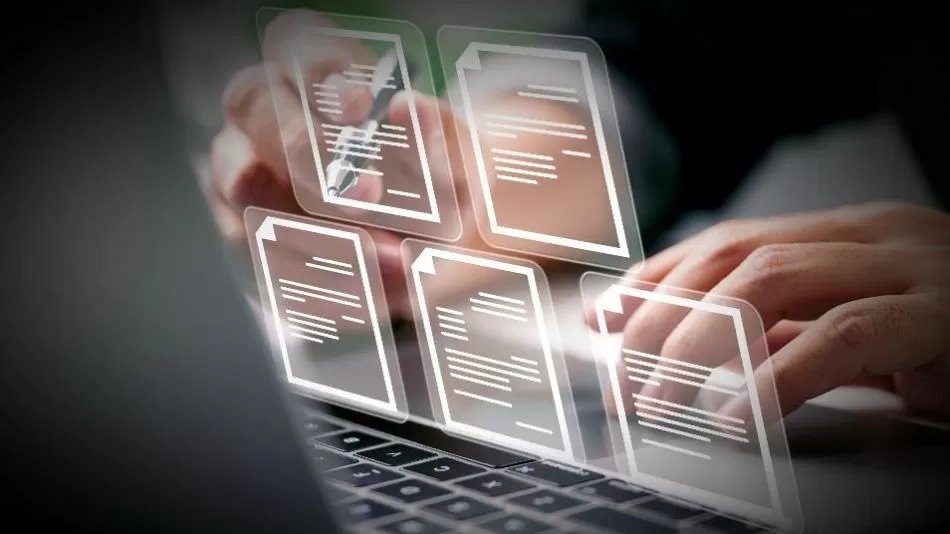 Pantalla de notebook mostrando digitalización